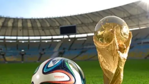 高亭宇、廉子文助力中国队夺亚冬会速度滑冰男子短距离接力赛金牌